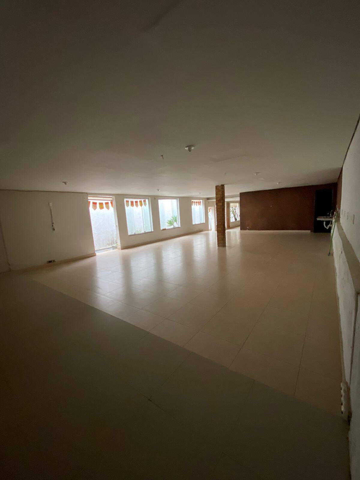 Prédio Inteiro à venda e aluguel, 300m² - Foto 14