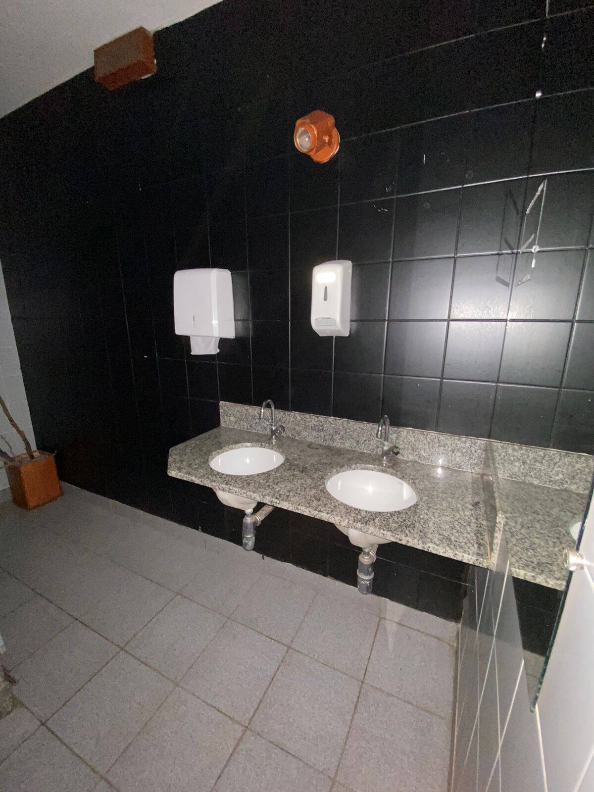 Prédio Inteiro à venda e aluguel, 300m² - Foto 50