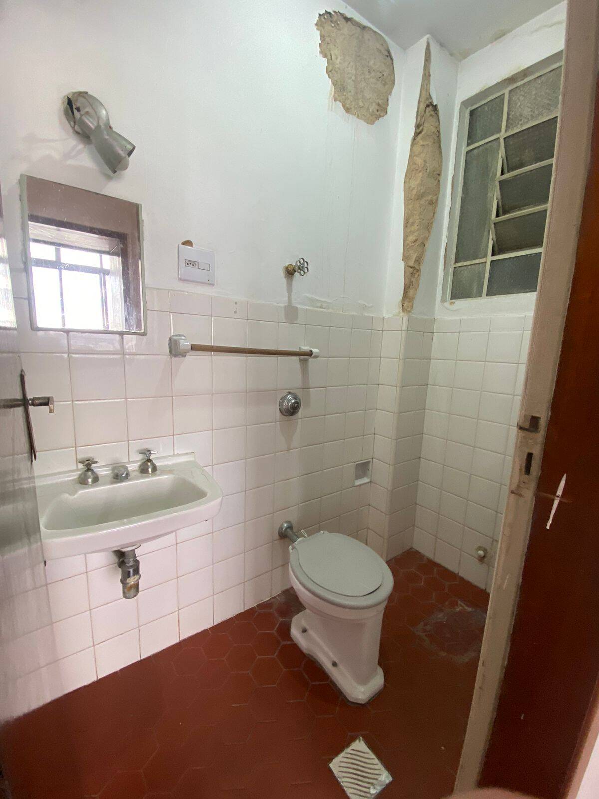 Apartamento à venda com 1 quarto, 45m² - Foto 9