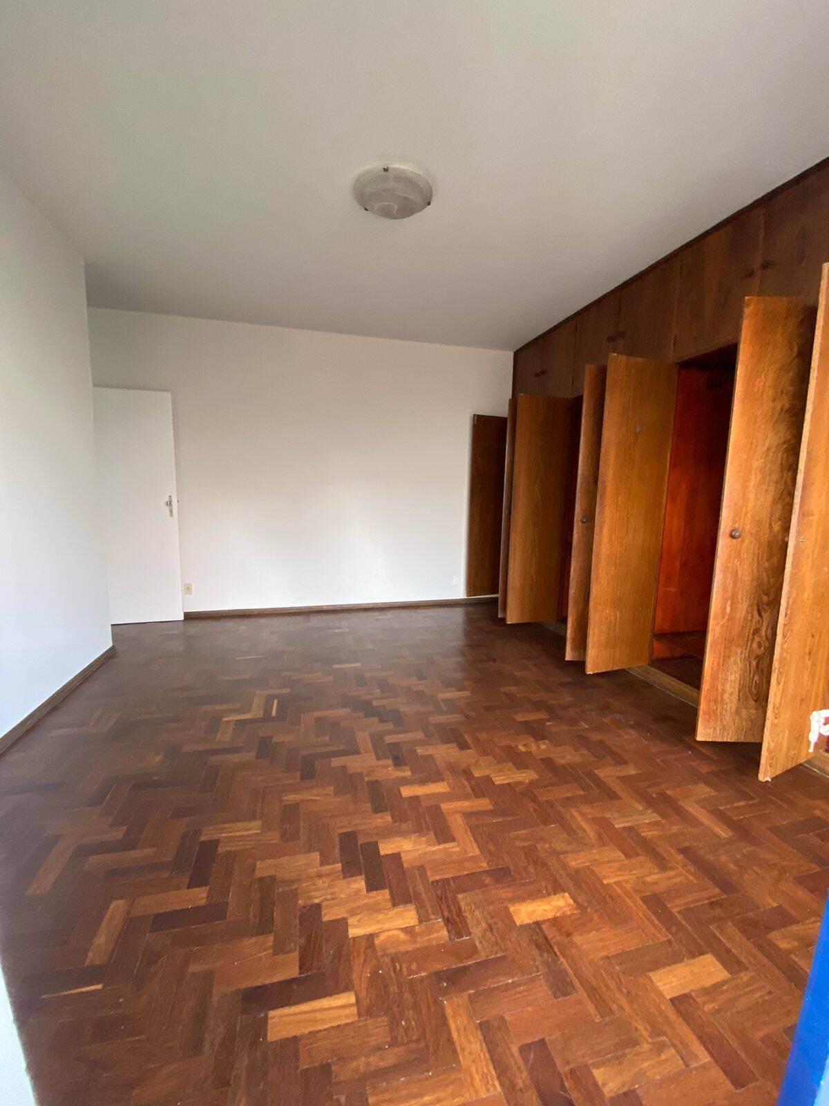 Apartamento para alugar com 3 quartos, 120m² - Foto 21